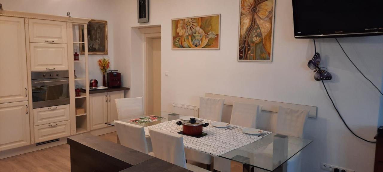 Apartman Ostry Vrsok V Starom Smokovci Daire Vysoké Tatry Dış mekan fotoğraf