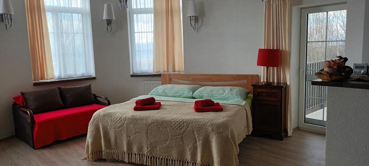 Apartman Ostry Vrsok V Starom Smokovci Daire Vysoké Tatry Dış mekan fotoğraf