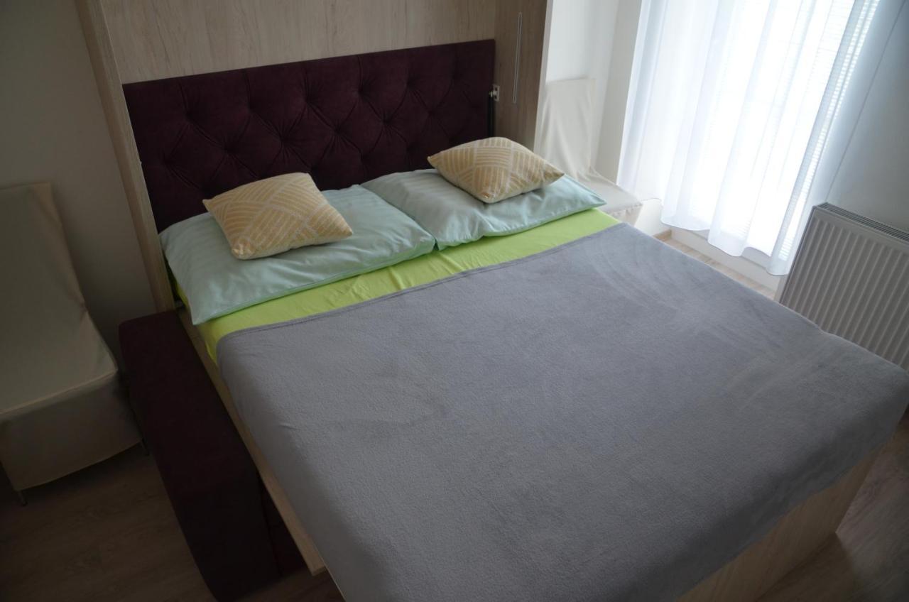 Apartman Ostry Vrsok V Starom Smokovci Daire Vysoké Tatry Dış mekan fotoğraf